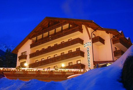 JOSK Val di Fiemme Wellness & Family Hotel Shandrani